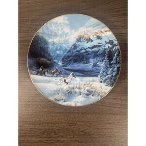 RUNNING WITH THE WIND Plate Touching the‎ Spirit Julie Kramer Cole plate 2320f